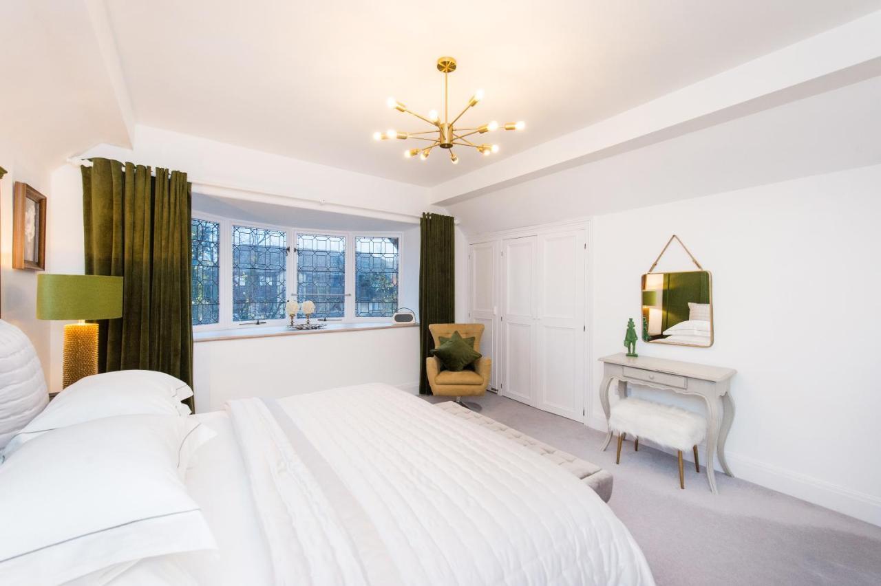 The Tower By Harrogate Serviced Apartments Екстер'єр фото