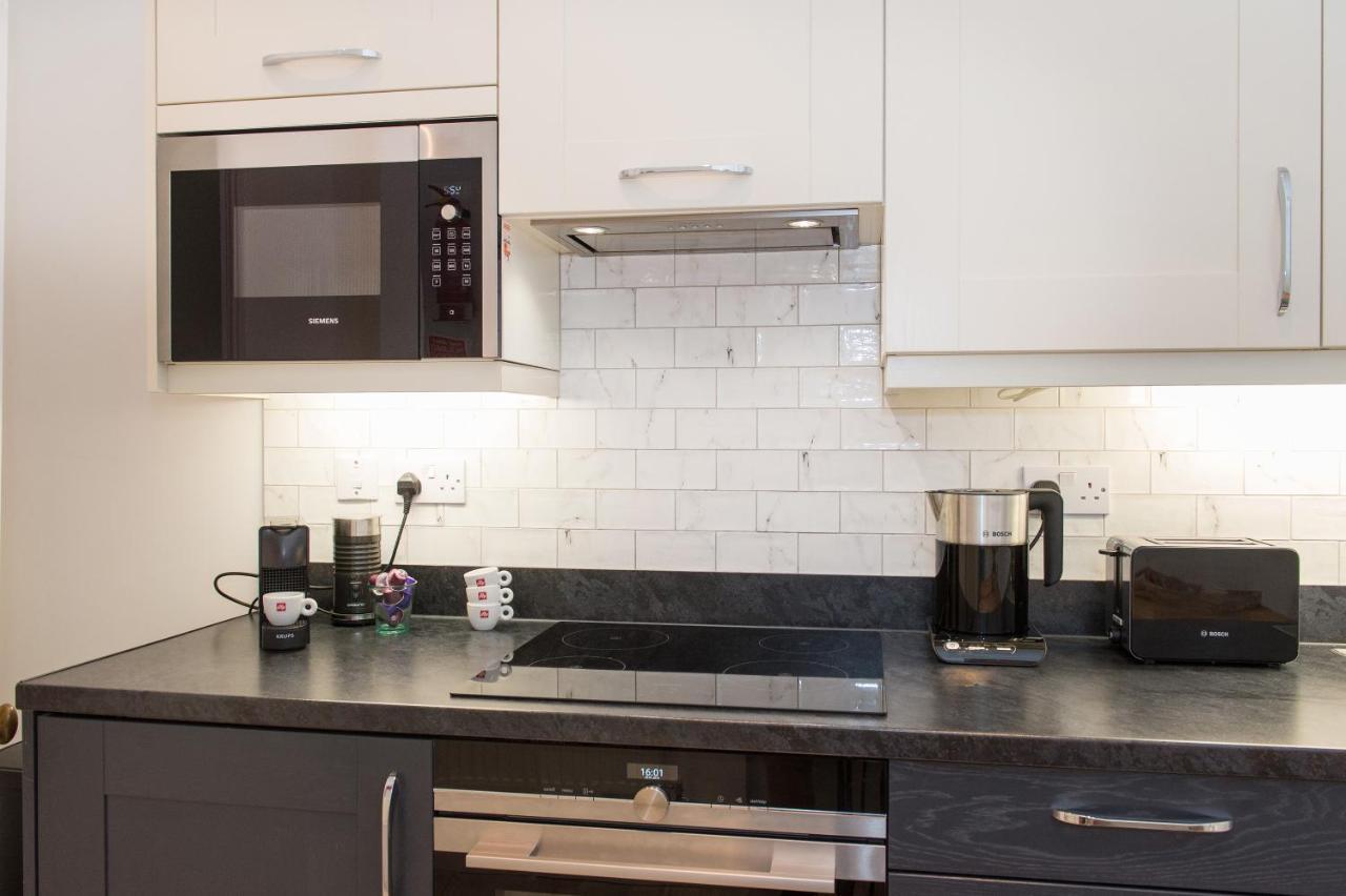 The Tower By Harrogate Serviced Apartments Екстер'єр фото