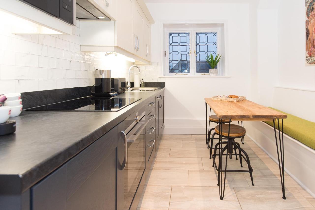 The Tower By Harrogate Serviced Apartments Екстер'єр фото