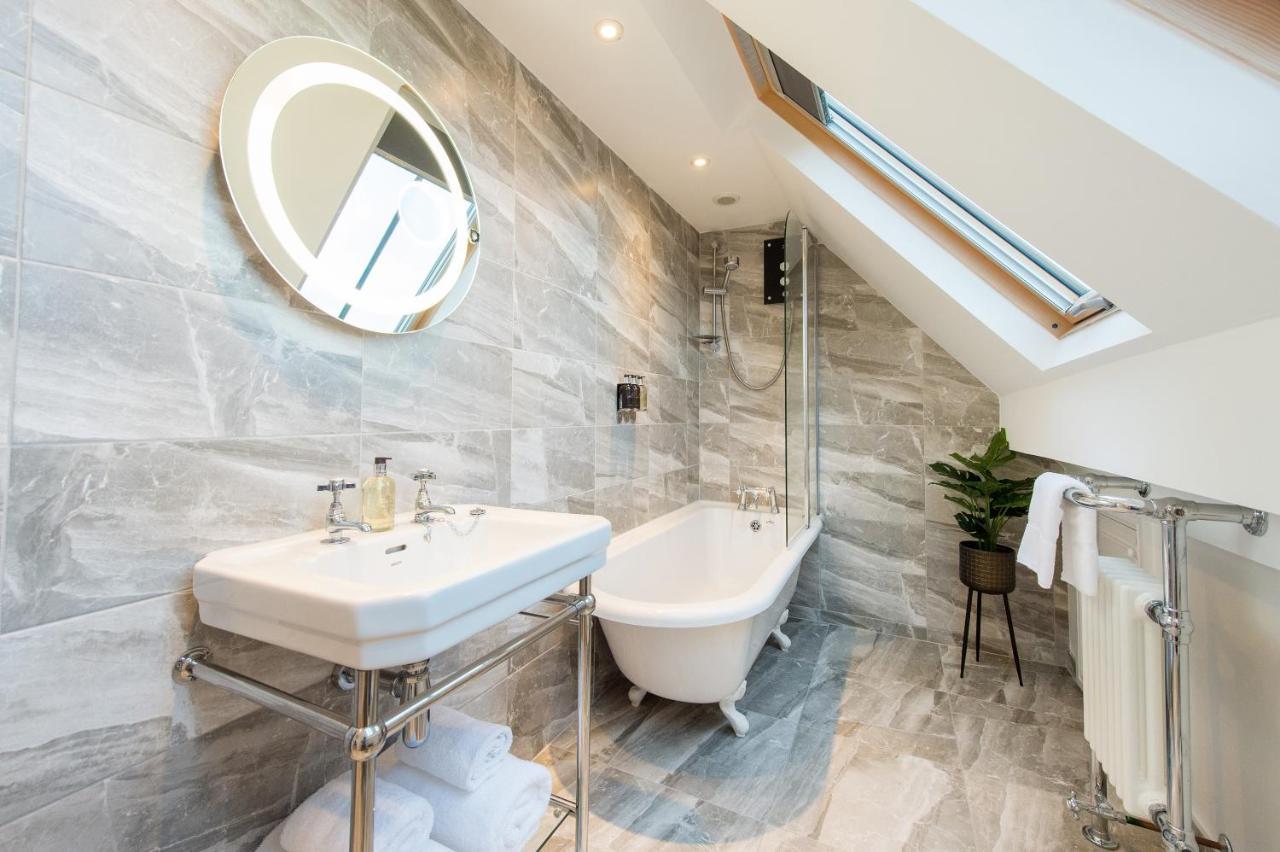The Tower By Harrogate Serviced Apartments Екстер'єр фото